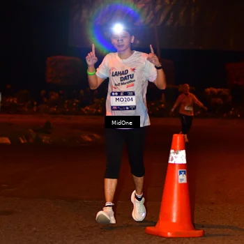 Runner Photo 7675821