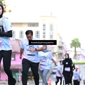 Runner Photo 7675827