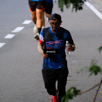 Runner Photo 7675841
