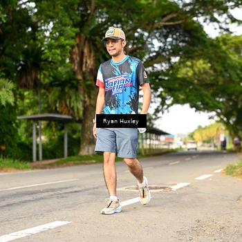 Runner Photo 7675844
