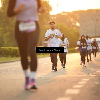 Runner Photo 7675848
