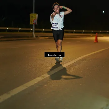 Runner Photo 7675858