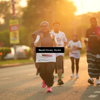 Runner Photo 7675881