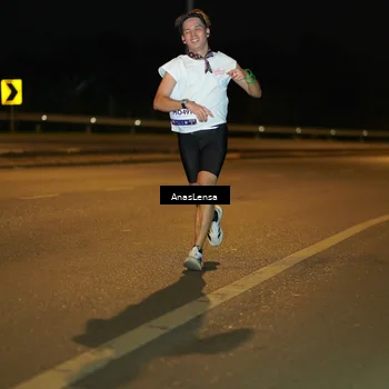 Runner Photo 7675884
