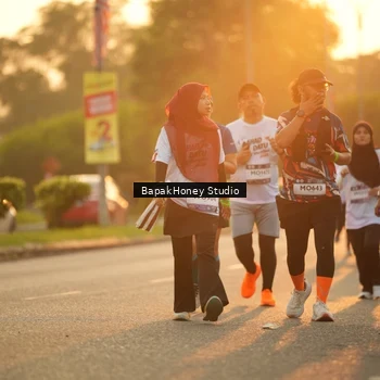 Runner Photo 7675890