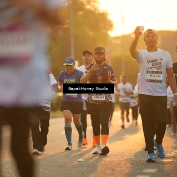Runner Photo 7675904