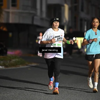 Runner Photo 7675917