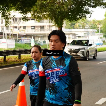 Runner Photo 7675929