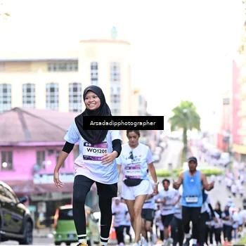 Runner Photo 7675955