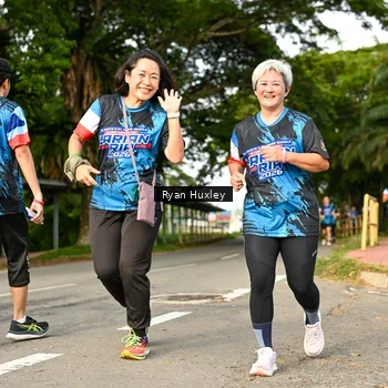 Runner Photo 7675958
