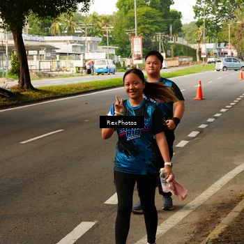 Runner Photo 7675969