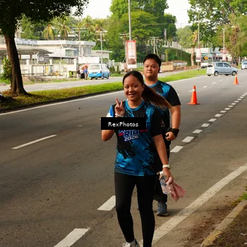 Runner Photo 7675971