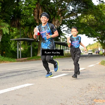 Runner Photo 7675974