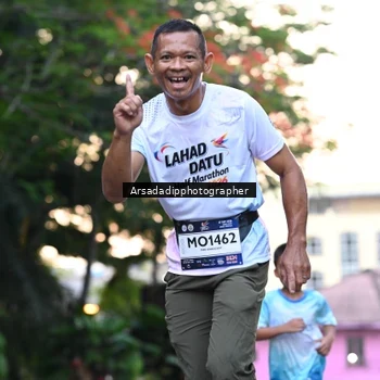 Runner Photo 7676025
