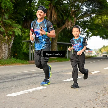 Runner Photo 7676033