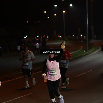 Runner Photo 7676034