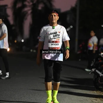 Runner Photo 7676046