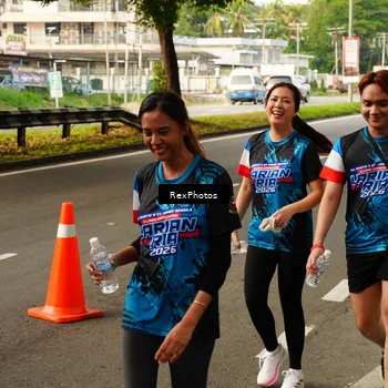 Runner Photo 7676061
