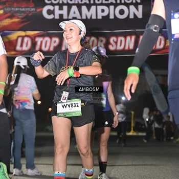 Runner Photo 7676070
