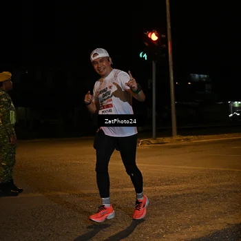 Runner Photo 7676072