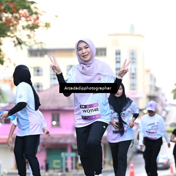 Runner Photo 7676086