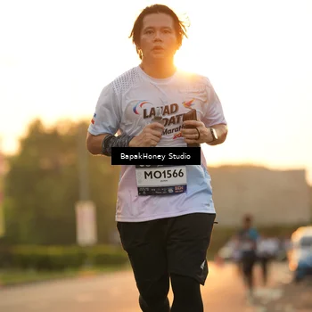 Runner Photo 7676087