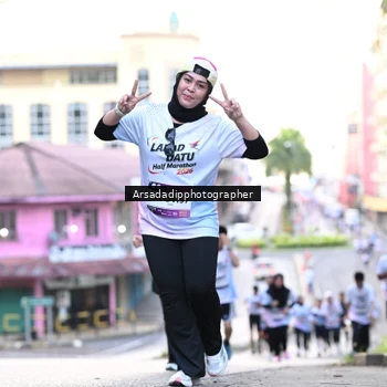 Runner Photo 7676088