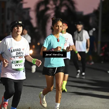 Runner Photo 7676093