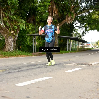 Runner Photo 7676106