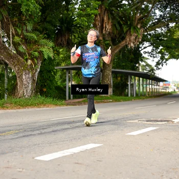 Runner Photo 7676122