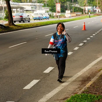 Runner Photo 7676131