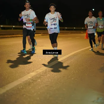 Runner Photo 7676138