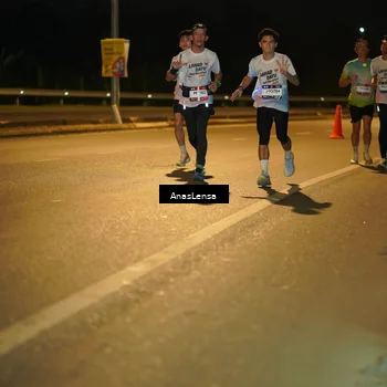 Runner Photo 7676140