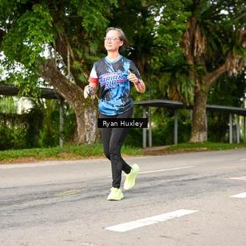 Runner Photo 7676143