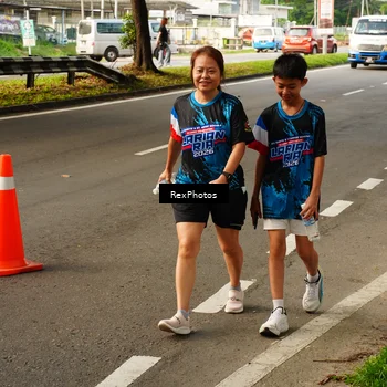Runner Photo 7676162