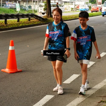 Runner Photo 7676175