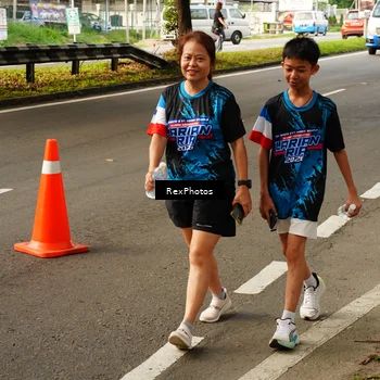Runner Photo 7676186