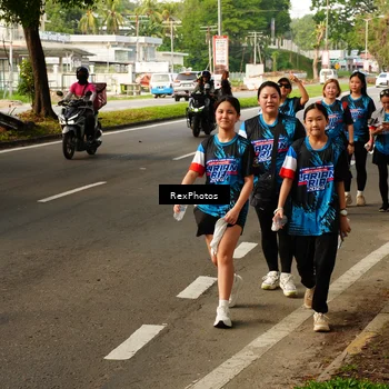 Runner Photo 7676204