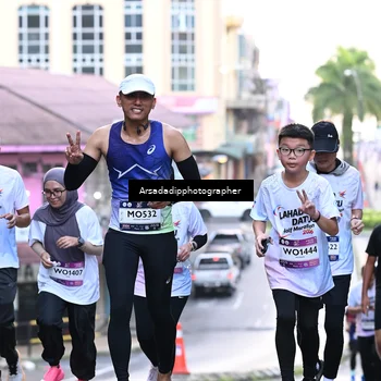 Runner Photo 7676205