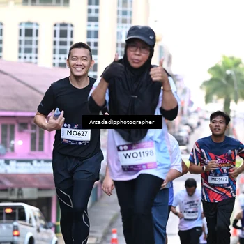 Runner Photo 7676229