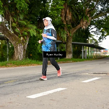 Runner Photo 7676231