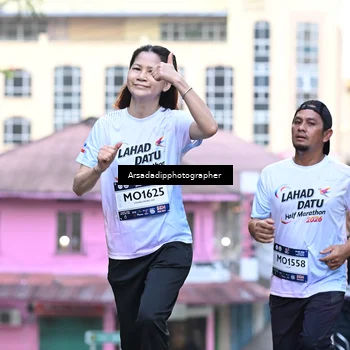 Runner Photo 7676239