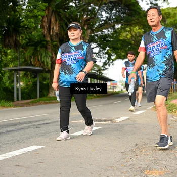 Runner Photo 7676240
