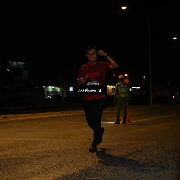 Runner Photo 7676250