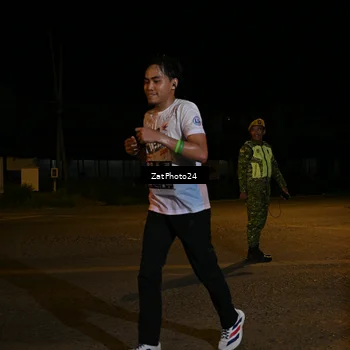 Runner Photo 7676269