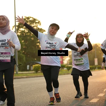 Runner Photo 7676275