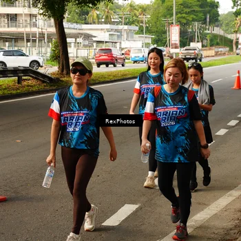 Runner Photo 7676277