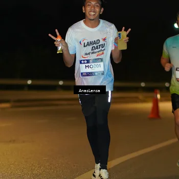 Runner Photo 7676292