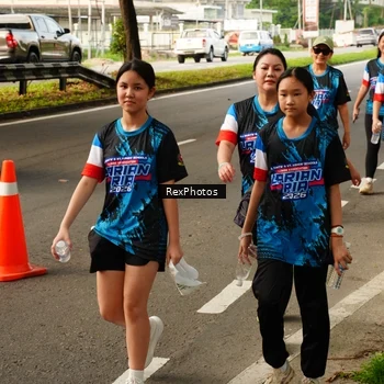 Runner Photo 7676301