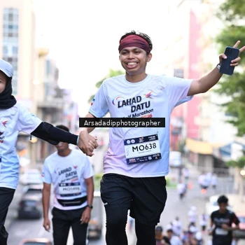 Runner Photo 7676307